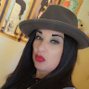 Meet your Posher, Veronica